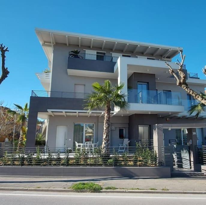 Appartamento Garden Riccione Esterno foto